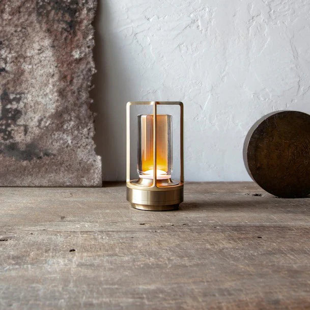 Qandlelight - Wireless Rechargeable Table Lamp