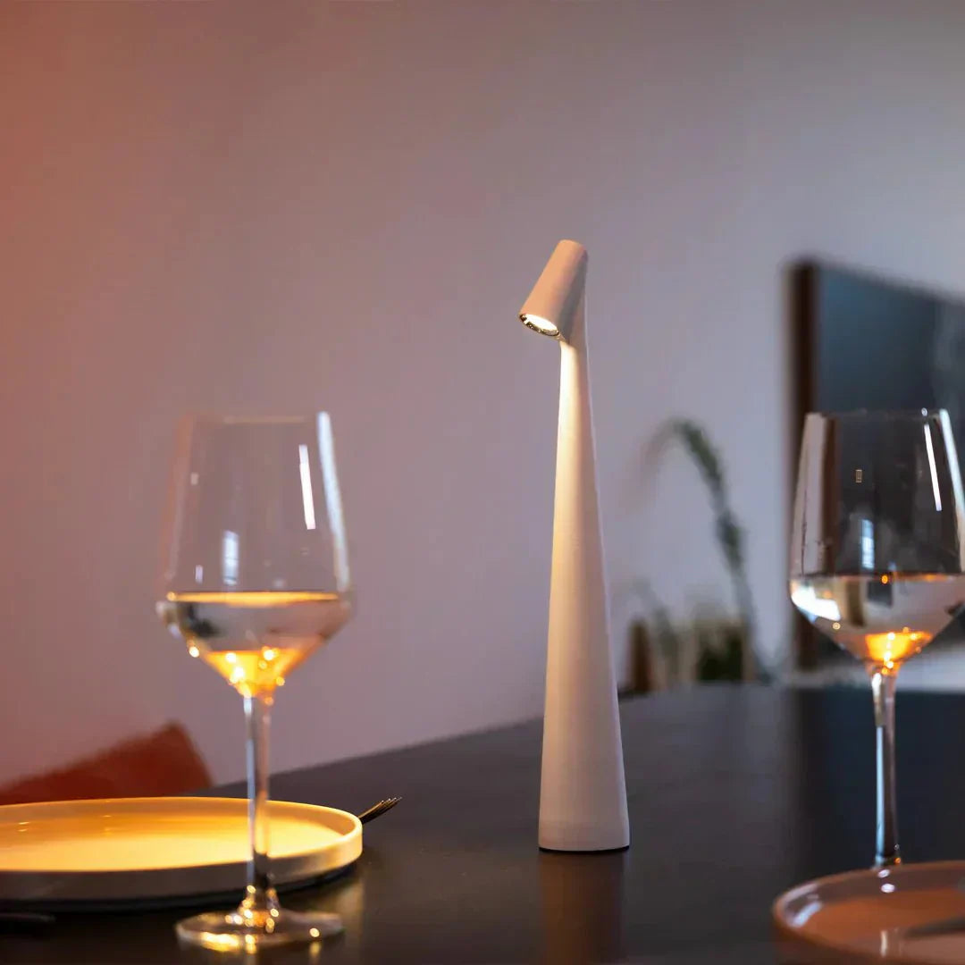 Spark Touch - Elegant Dimmable Wireless Table Lamp